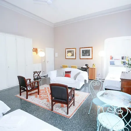 Family Luxury Guest house